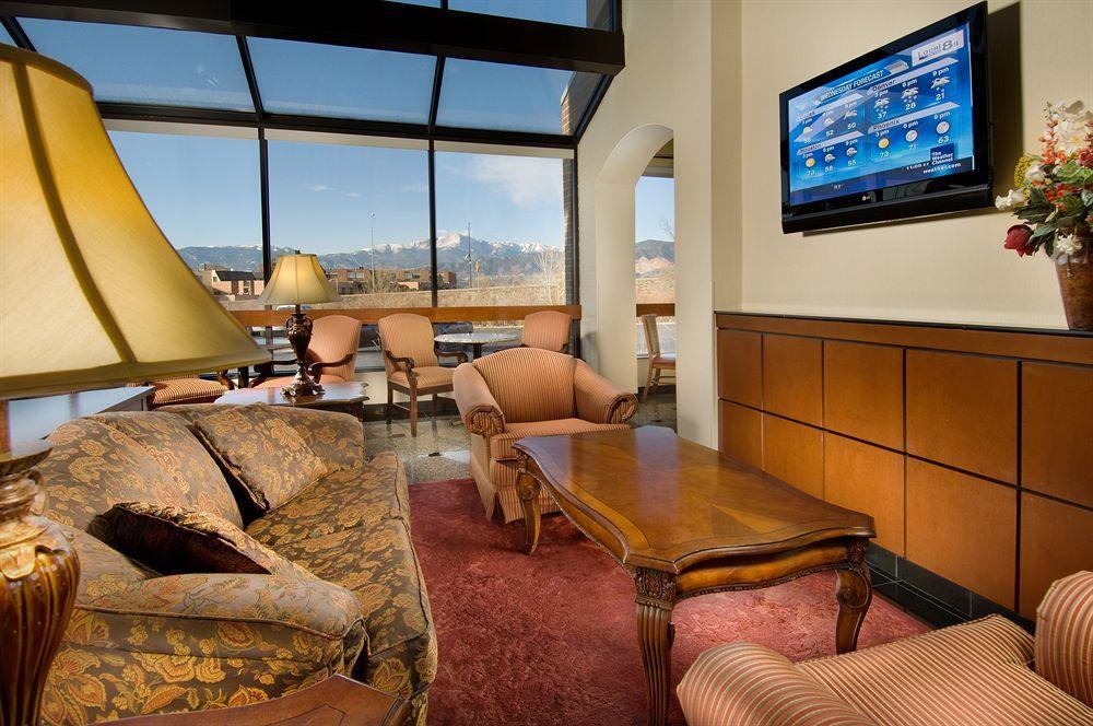 La Quinta By Wyndham Colorado Springs North Hotel Интериор снимка